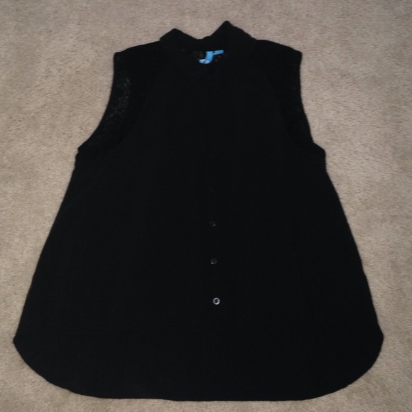 Black with lace button up tank