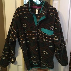 Patagonia fleece pullover