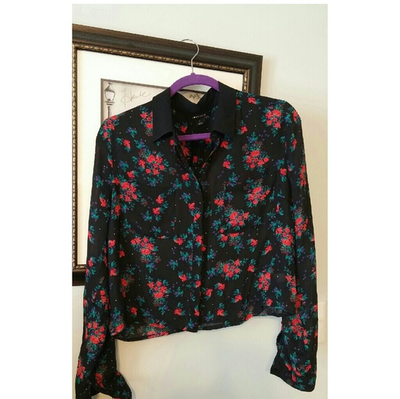 Floral button down - Picture 2 of 2