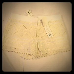 Tory Burch Veronique Shorts, New with tags.