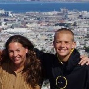 Meet your Posher, Noelle