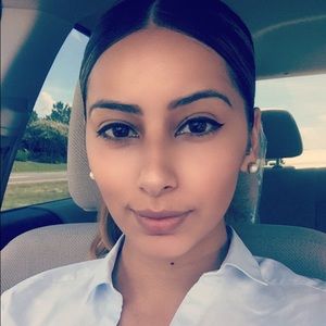 Meet your Posher, Vanessa