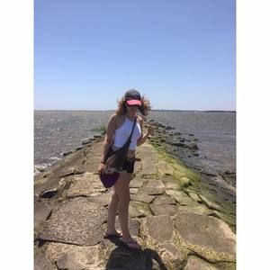 Meet your Posher, Megan