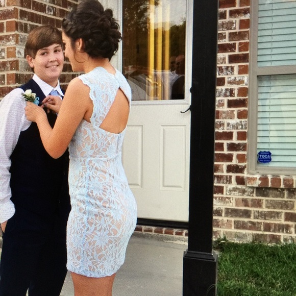 Homecoming dress!! - Picture 3 of 4