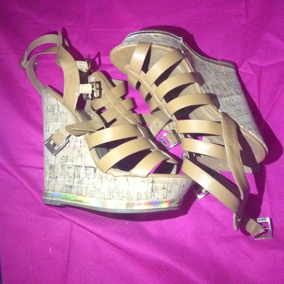 Wedges - Picture 2 of 4