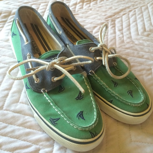 Sperry topsiders