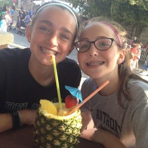 Meet your Posher, Ella