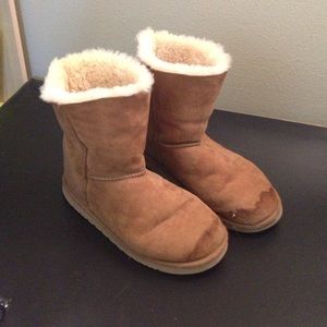 Chestnut Sheepskin Boots