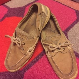 Sperry Topsider boat shoes
