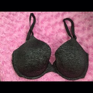 Victoria's Secret T-Shirt Bra 32DD