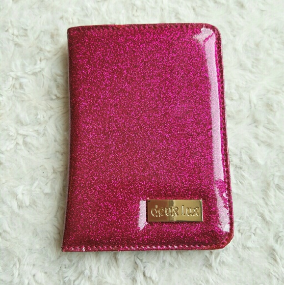 Bundle 30% off Jul 13th-24th Passport wallet