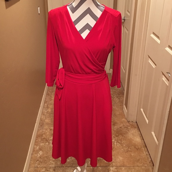 White House Black Market Amazing Red Dress