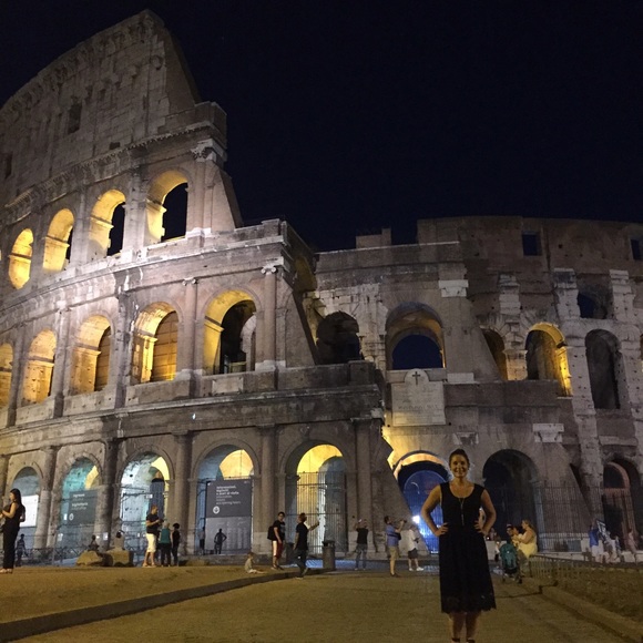 Meet your Posher, Rachel - Picture 3 of 3