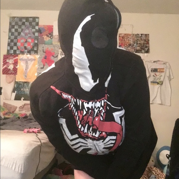 Venom hoodie hot topic Clearance