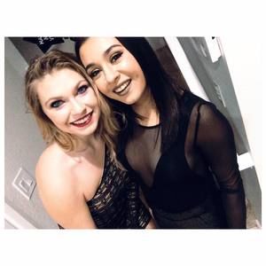 Meet your Posher, Pilar