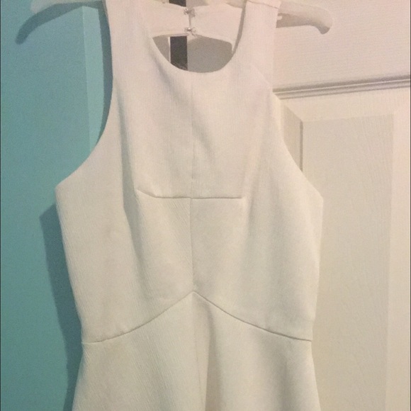 Dress size small. Worn once for graduation.