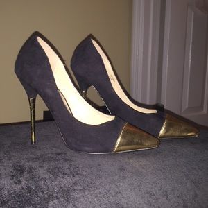 ShoeDazzle Pumps