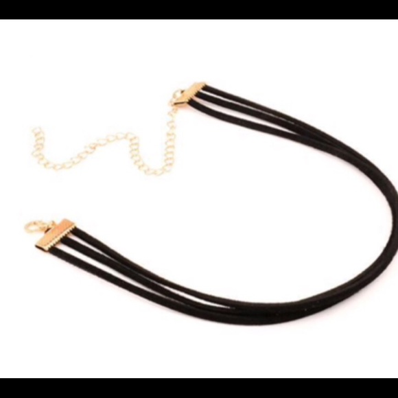 🎉HOST PICK🎉Three layered suede choker chain - Picture 2 of 4