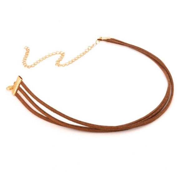 🎉HOST PICK🎉Three layered suede choker chain - Picture 4 of 4
