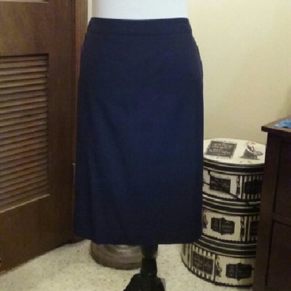 Ann Taylor Black Skirt