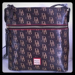 BRAND NEW Dooney & Bourke Purse 👜