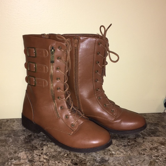 Fall Brown skin boots