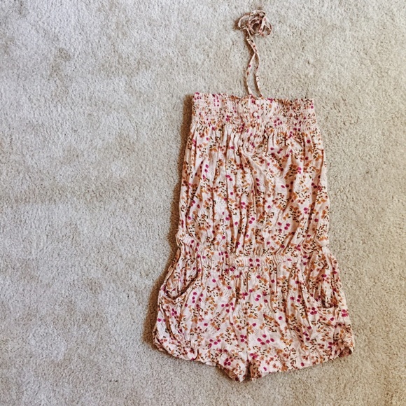 Jessica Simpson Floral Romper - Picture 2 of 3