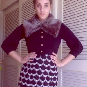 Betsey Johnson 3/4 sleeve fur collar crop sweater