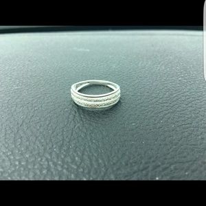 *reduced* Size 8 Avon 2 layer ring