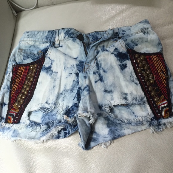 BDG Jean shorts mid rise