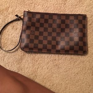 Authentic  Louis Vuitton Pouch- Neverfull
