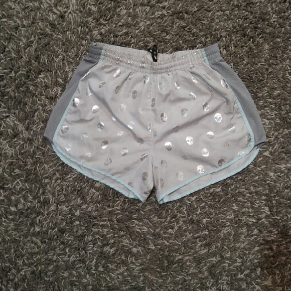 🆚PINK Holographic Skull Campus Shorts