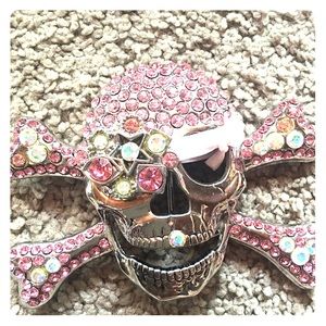 Bling skull belt buckle super cute!!!