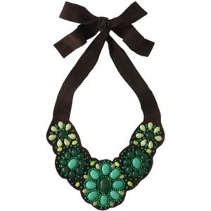 Stella and Dot Cortez Bib Necklace