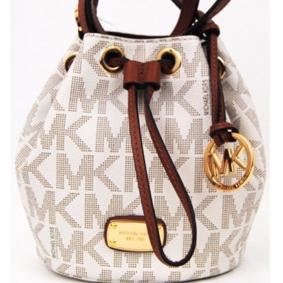 SALE!! Michael kors jules crossbody - Picture 2 of 4