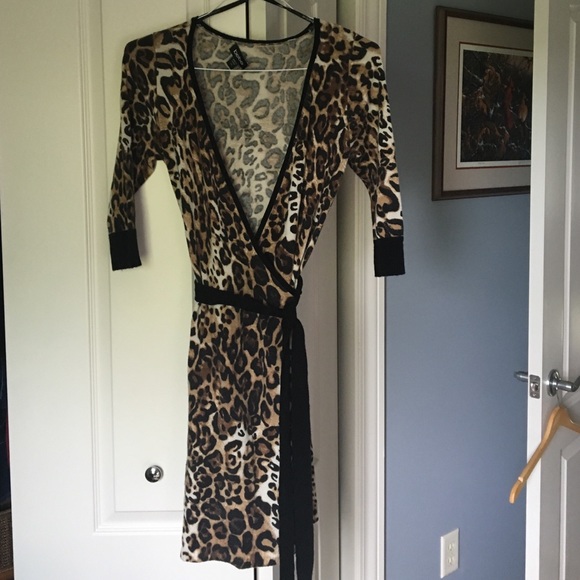 nwot 100% cashmere wrap around dress!! super sexy!