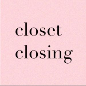 Closet closing MAKE OFFERS PURCHASE NOW