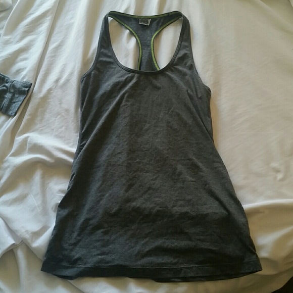 JcPenney work out tank size S - Picture 1 of 2