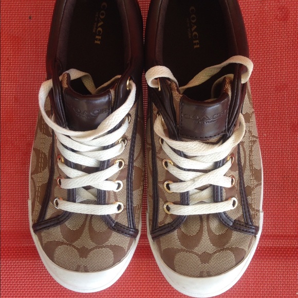 Never Worn Coach Sneakers 👟👟