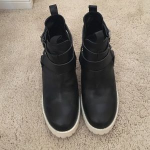 Black Zara boots