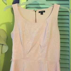 Light pink summer dress 💕