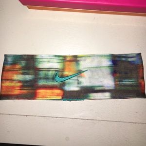 Nike headband