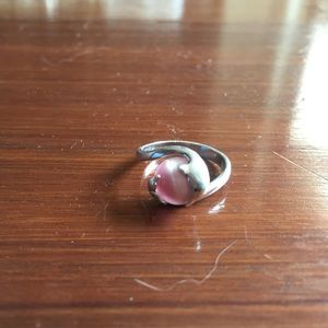 Dolphin ring with changeable colors