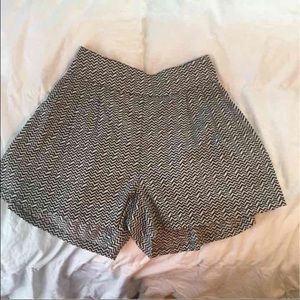 AE flowy shorts