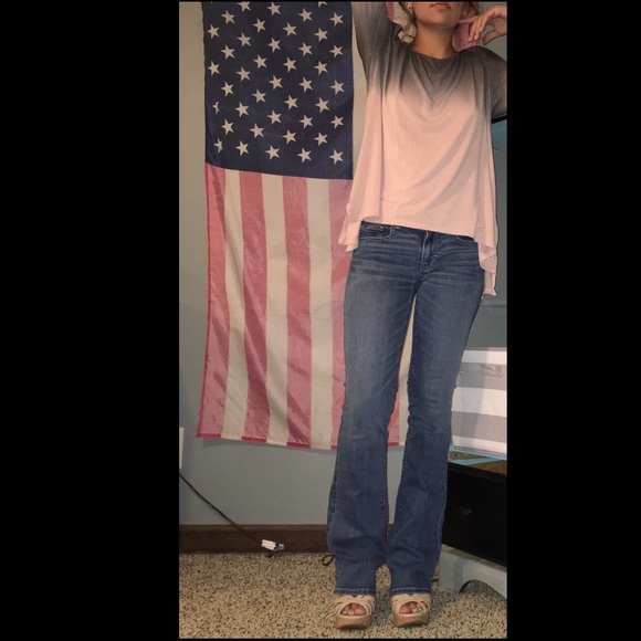 American eagle blue jeans