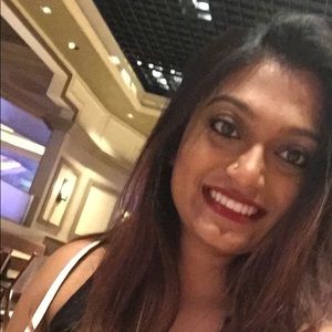 Meet your Posher, Shivani