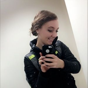 Meet your Posher, Sydney