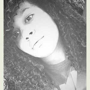 Meet your Posher, Queenie