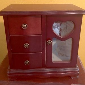 Wood Jewelry Box! 😊❤️