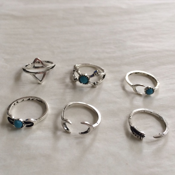 ⚡️check new listing⚡️Silver and Blue Boho Ring Set - Picture 4 of 4